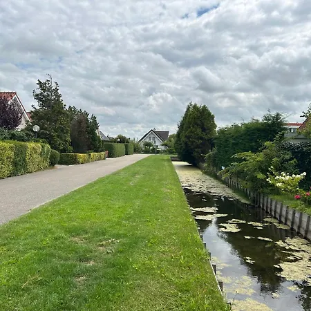 Tapuit 8-2 By Interhome 4*